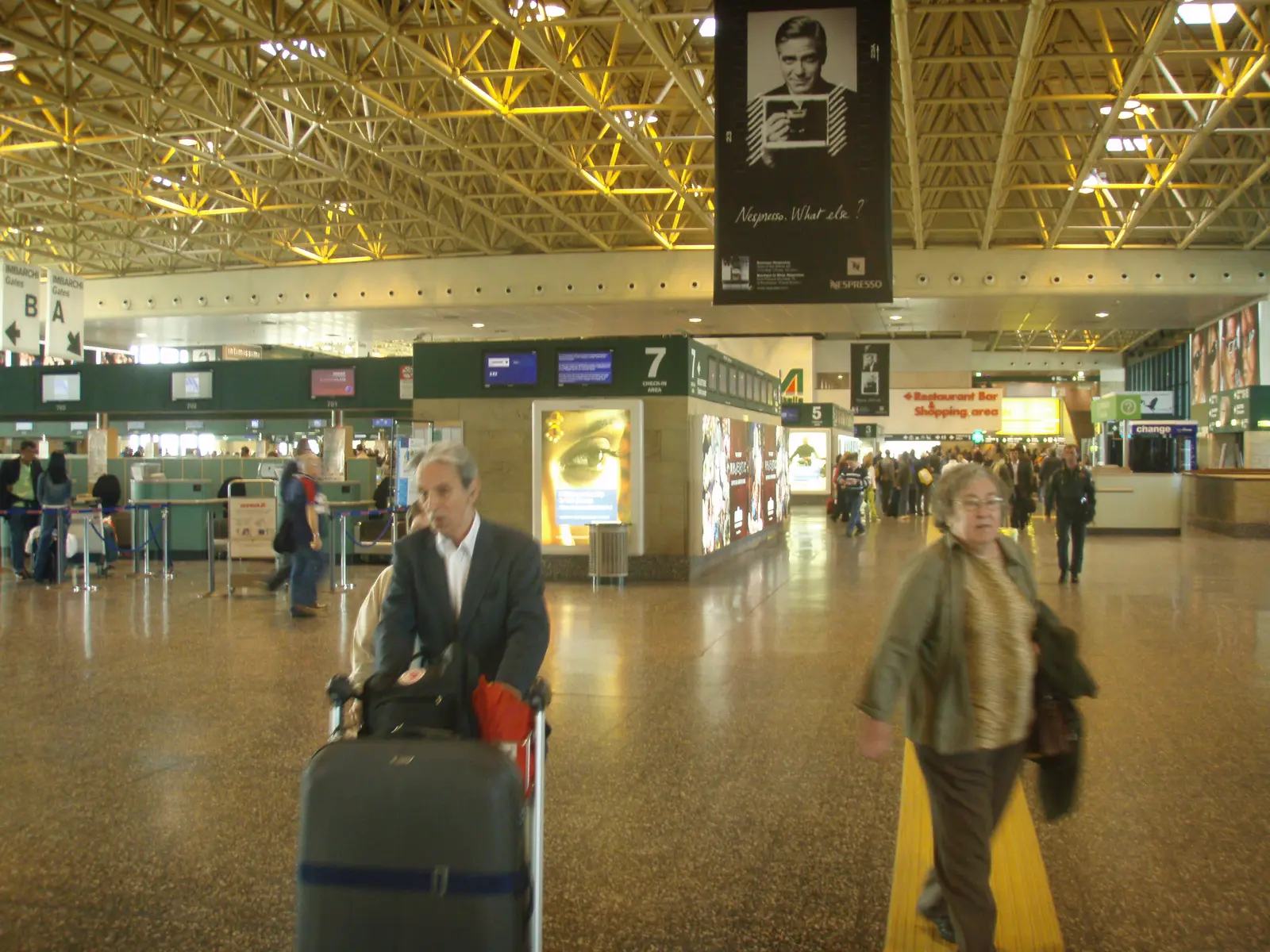 Terminal på Milano Malpensa, ett av de viktigaste flygplatsalternativen för Milano